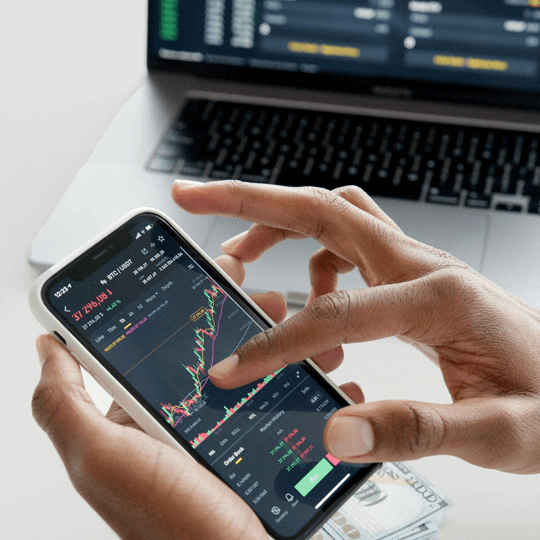 Growth Masters Summit crypto investment experts team